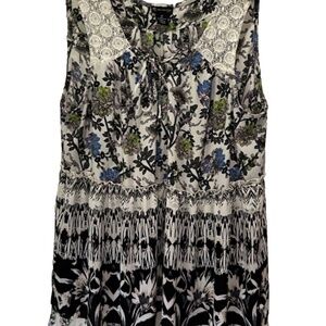 New Direction Curvy 3X  floral lace sleeveless blouse black white blue g…